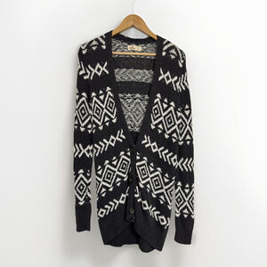 Hollister Black and Gray Aztec Knit Cardigan Sweater Small